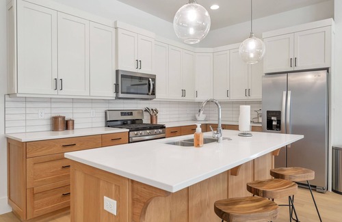 Bloomington Casa | Villa #15 Dog Friendly, Pool and Hot Tub!