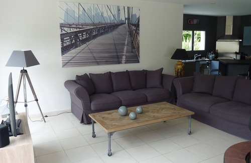 Saint-Trojan-les-Bains Villa | Villa, 165 m2, piscina climatizada, amplio jardín a los pies de la playa de Gatseau.