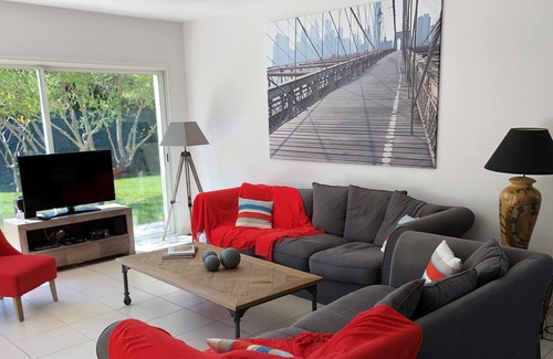 Saint-Trojan-les-Bains Villa | Villa, 165 m2, piscina climatizada, amplio jardín a los pies de la playa de Gatseau.