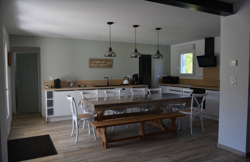 Le Porge Casa | Villa 1931, air-conditioned, in a quiet location between the pool and the ocean