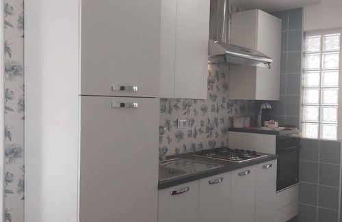 Maddalenedda Casa | Maravillosa casa de madera restaurada por el mar con jardín privado