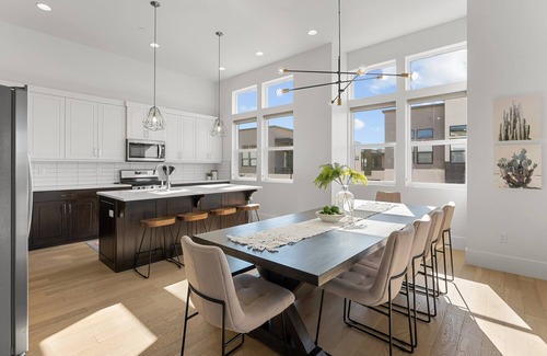 Bloomington Condominio | Villa #20 at Bloomington Country Club: Pool, Golf, Restaurant