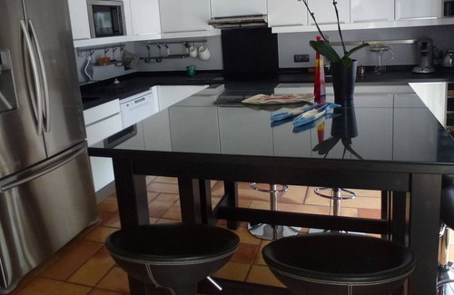 Marseillan Villa | GRAN CASA DE VACACIONES con piscina climatizada