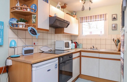 St Teath Cabaña | VILLA 29, family friendly, with pool in Camelford