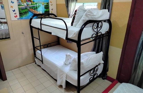 Baclayon Cama Y Desayuno | Villa 301 B&B