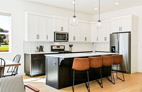 Bloomington Condominio | Villa #31 - Luxury Golf and Pet Friendly