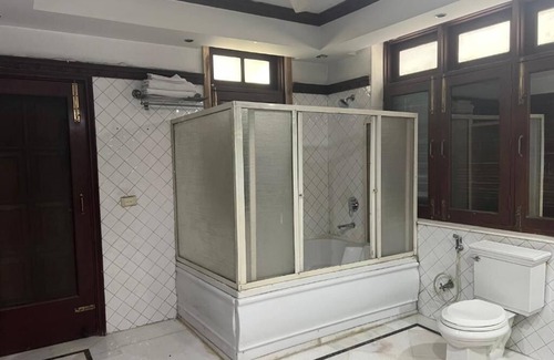 Hauz Khas Cama Y Desayuno | VILLA 33 Bed & Breakfast
