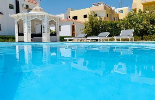 Village Road Villa | Villa 6