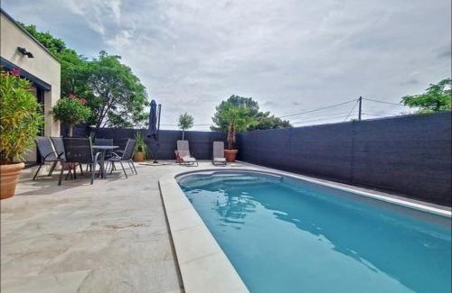 Saint-Maximin Casa | Villa 6 pers - grande terrasse & piscine privée