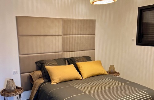 Istres Villa | Villa 6 Personnes Avec Piscine
