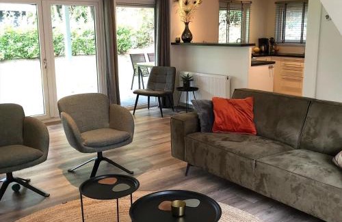 Municipality of Rhenen Casa | Villa 6 persons - Vakantiepark De Thijmse Berg
