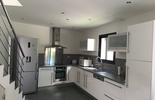 La Valette-du-Var Casa | 6pers Villa. JARDÍN con jacuzzi y tranquilo, cerca de las playas y las cabezas de conveniencia