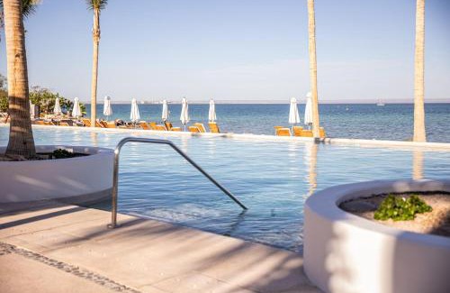 La Paz Casa | Villa #7 at Puerta Cortes Resort! Golf - Beachclub