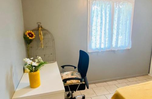 Mouguerre Villa | VILLA 7 personnes, 15 mn de Biarritz, jacuzzi, sauna, piscine, petanque, salle de sport
