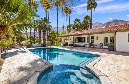 Vista Las Palmas Casa | "Villa 700" Exclusive Private Estate in Palm Springs – Luxurious and Spacious