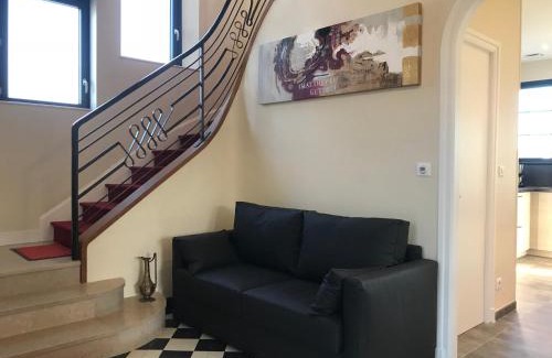 Ay Casa | VILLA 87 - AY CHAMPAGNE