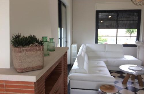 Ay Casa | VILLA 87 - AY CHAMPAGNE