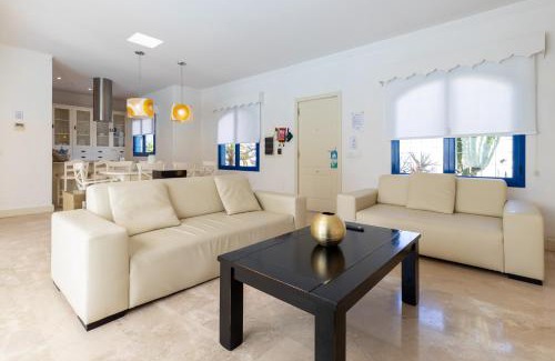 Geafond Villa | Villa 913
