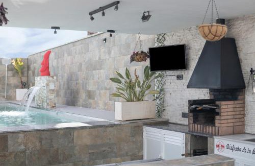 Conil de la Frontera Casa | Villa Adán con piscina majestuosa