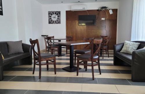 Siofok Aranypart Cama Y Desayuno | VilLa AdeLe