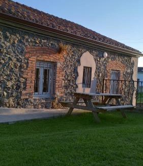 Gozon Casa | Villa Adelina