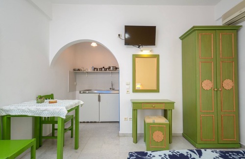 Agios Prokopios Hotel | Villa Adriana
