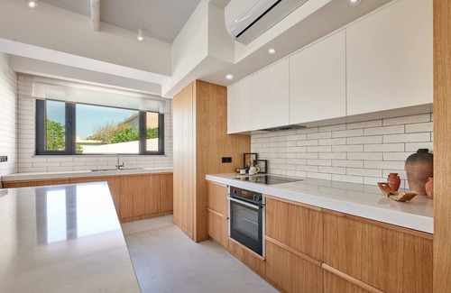 Kanevos Apartamento | Kanevos Iconic Villa, with private heated pool!