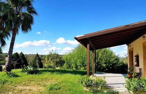 Noto Marina Villa | Villa Agape -Villa elegante jardín a pocos metros del mar