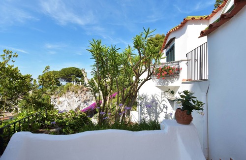 Casamicciola Terme Villa | Villa Aglaia Joya Mediterránea con Vista al Mar