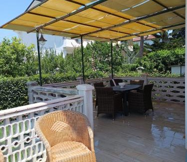 Laura Casa | villa aglaia30