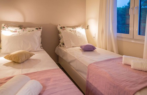 Kolios Casa | Villa Albanis