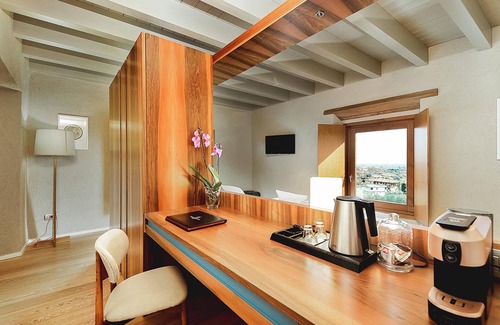 Montignoso Apartamento | VILLA ALBERICO - SUITE A