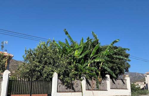Guajar Faraguit Casa | Villa Alborada con Piscina
