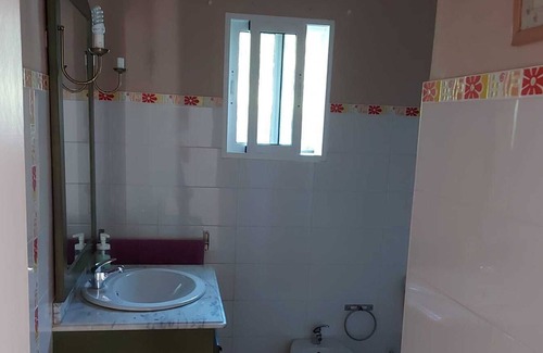 Beas Villa | Villa Alcor con piscina, jardín, terraza y Wi-Fi