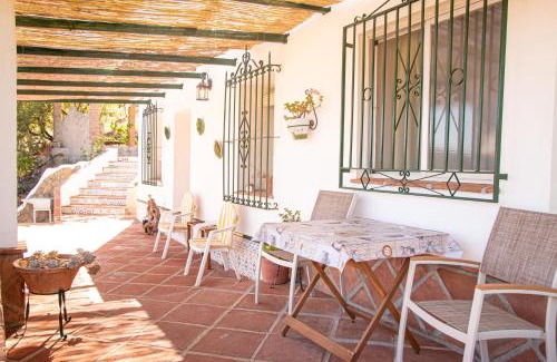 Cómpeta Casa | Villa Alegre y Olé