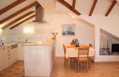 Cavtat Apartamento | Villa Alegria Cavtat - Comfort Two Bedroom Apartment with Sea View Apartment C