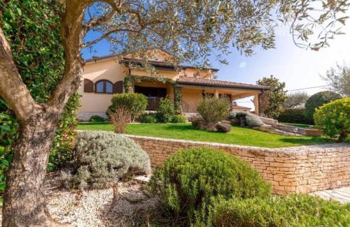 Kastel Villa | Villa ALEXANDER