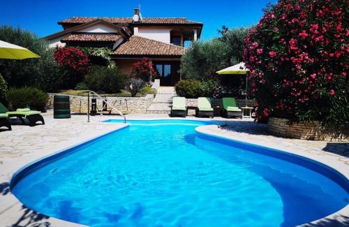 Kastel Villa | Villa ALEXANDER