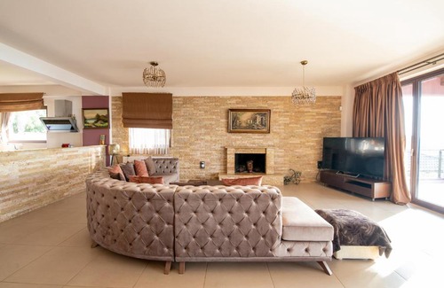 Patras Villa | Villa Alexandros - Four Seasons
