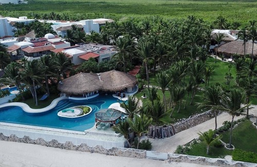Puerto Morelos Villa | Exclusive Beachfront Villa in Cancun Riviera