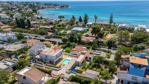 Fontane Bianche Villa | Villa Almarè