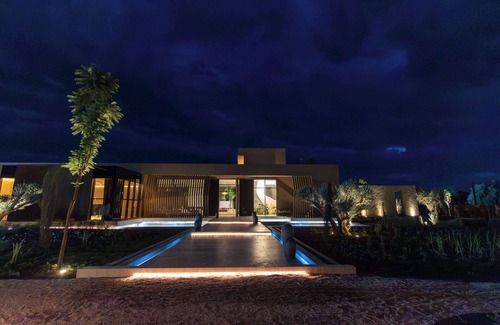 Tameslouht Villa | Villa Almaz Marrakech – Palais Exclusif avec Piscine, Spa et Sauna