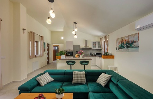 Pridraga Villa | Villa Alora