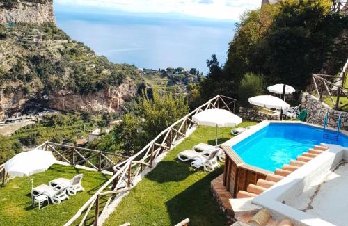 Pontone Cama Y Desayuno | Villa Amì