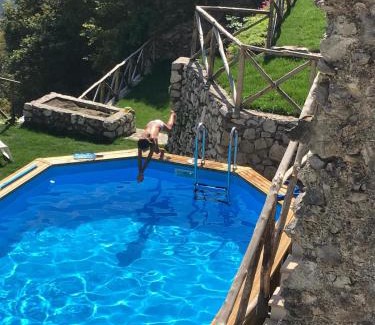 Pontone Cama Y Desayuno | Villa Amì