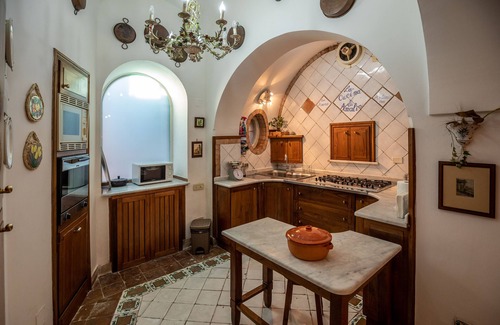 Marini Casa | Villa Amalia Resort