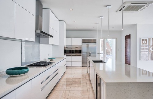 Upper Prince's Quarter Casa | Villa Amalia