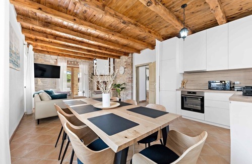 Cabrunici Villa | Villa Amore with private pool and garden 20 minutes drive from Rovinj & Pula