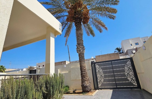 Janzur Villa | Villa Andalusia - 4-bedroom Villa in Tripoli's Top Neighborhood