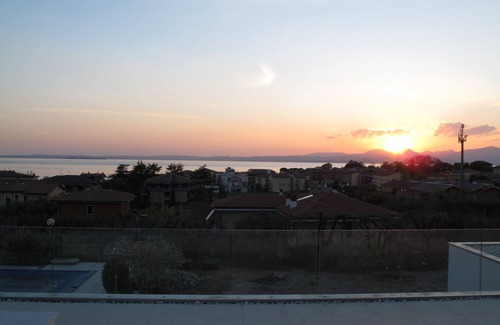 Bardolino Villa | VILLA ANDREA con piscina